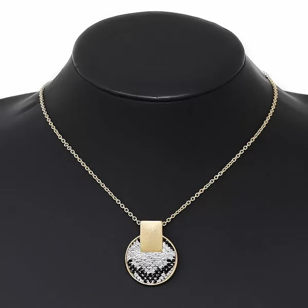 Animal Print Pendant Short Chain Necklace