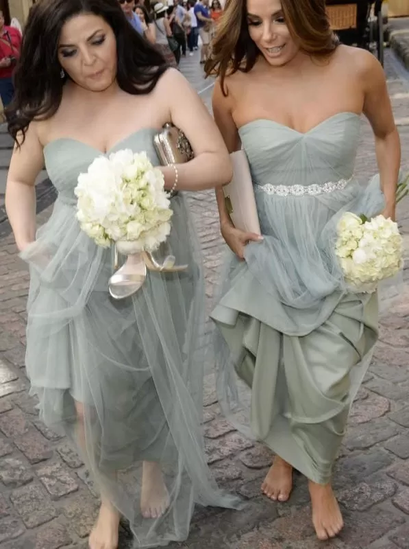 Beautiful Strapless Long Tulle Bridesmaid Dress