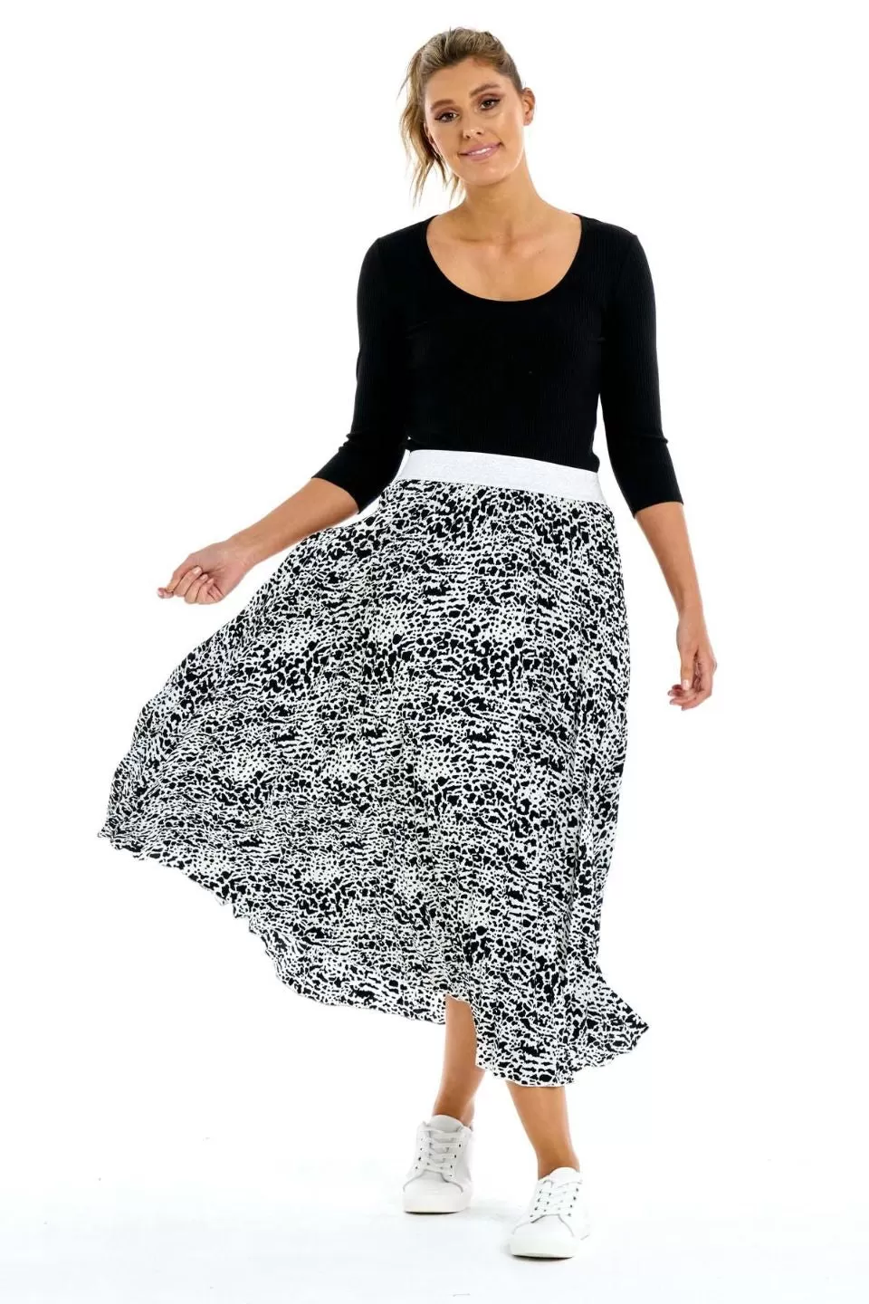 Briar Black White Print Pleated Midi Skirt