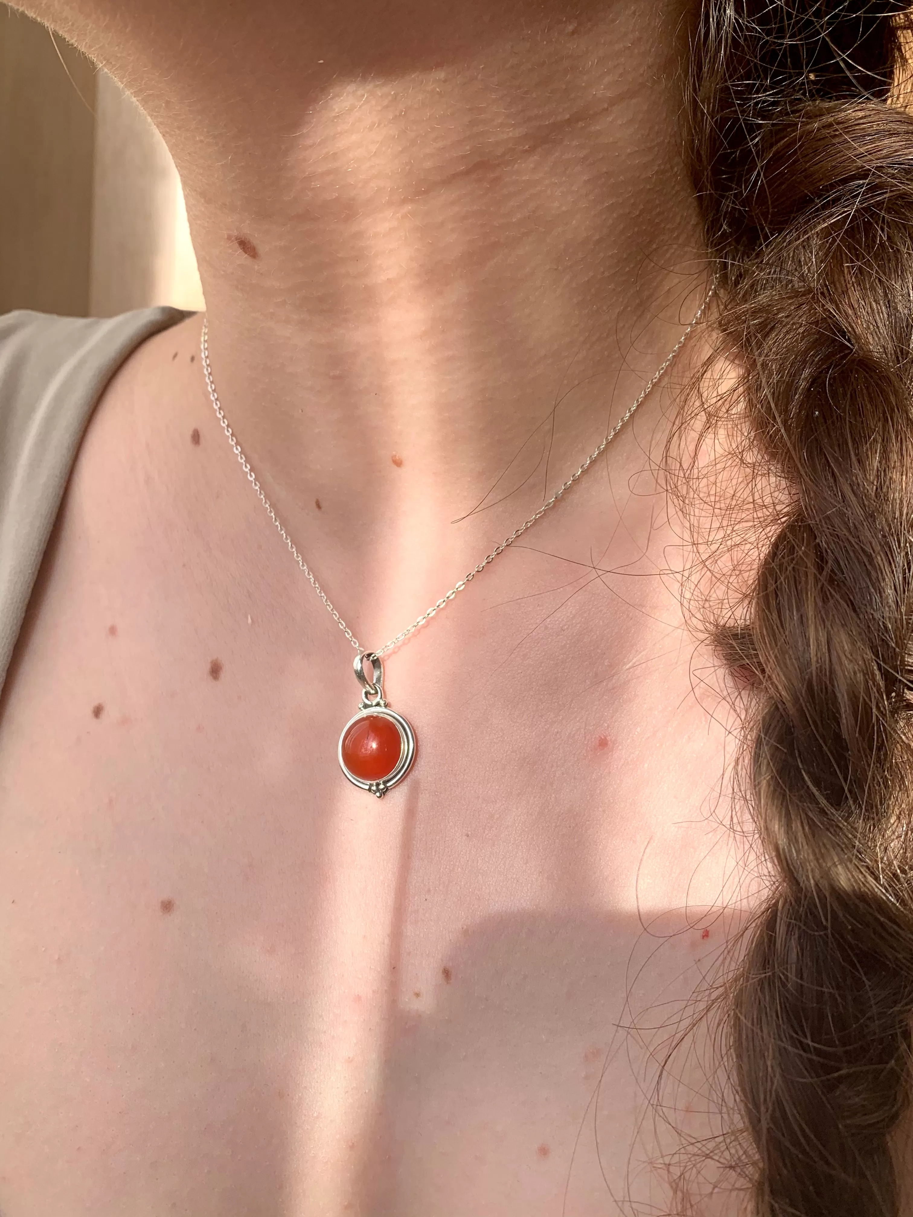 Carnelian Ari Dot Pendant