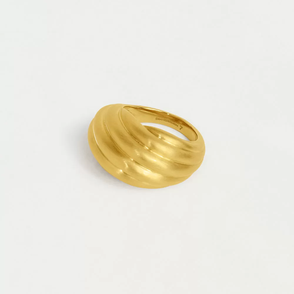 Forme Statement Ring