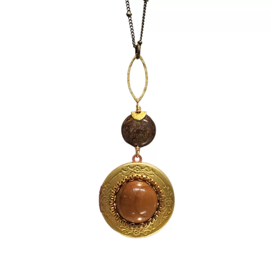 Round Vintage Locket Necklace - Bronzite and Wood