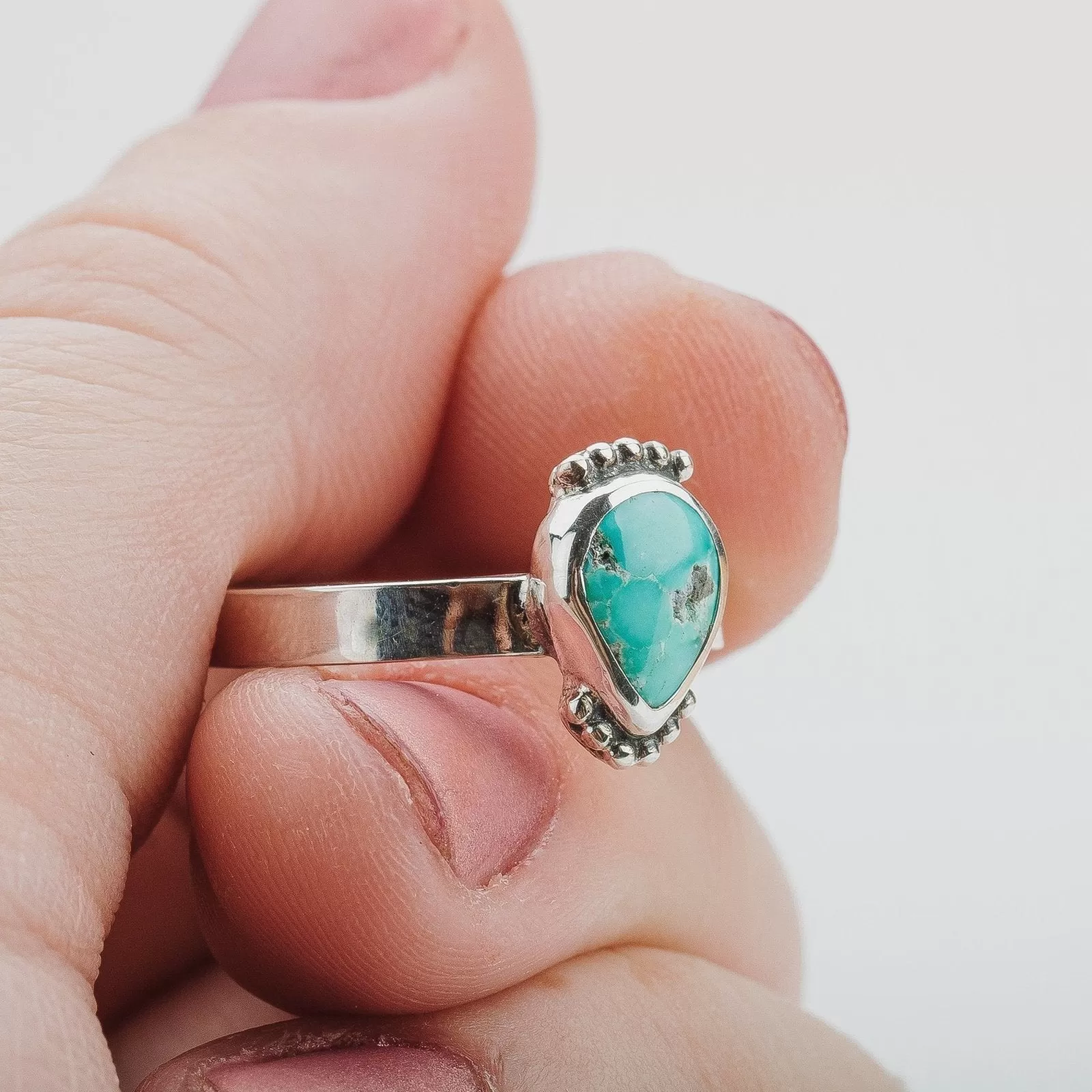 Size 7.25 White Water Turquoise Gemstone Ring