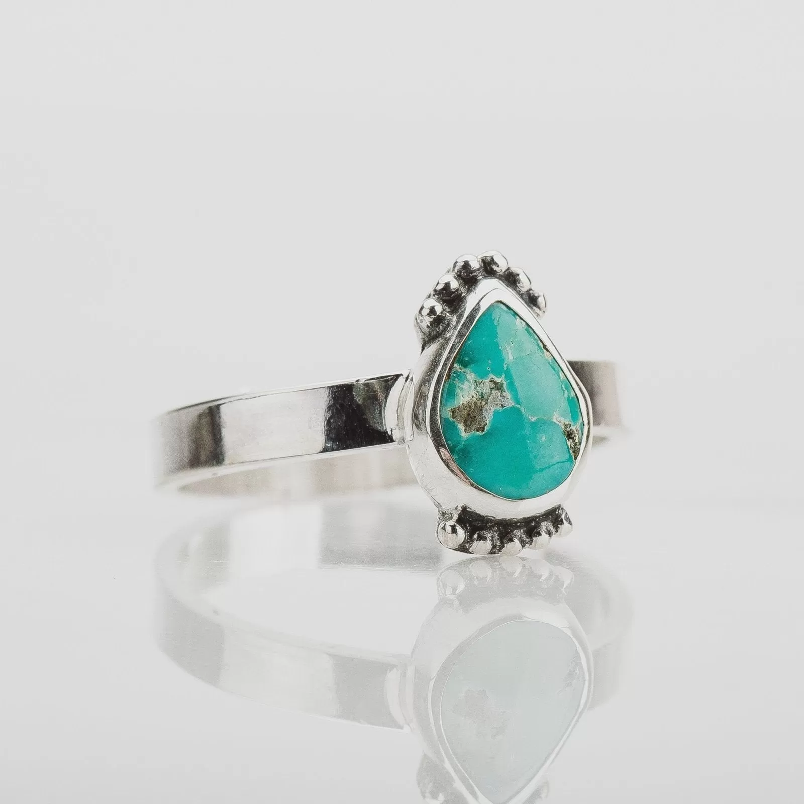 Size 7.25 White Water Turquoise Gemstone Ring