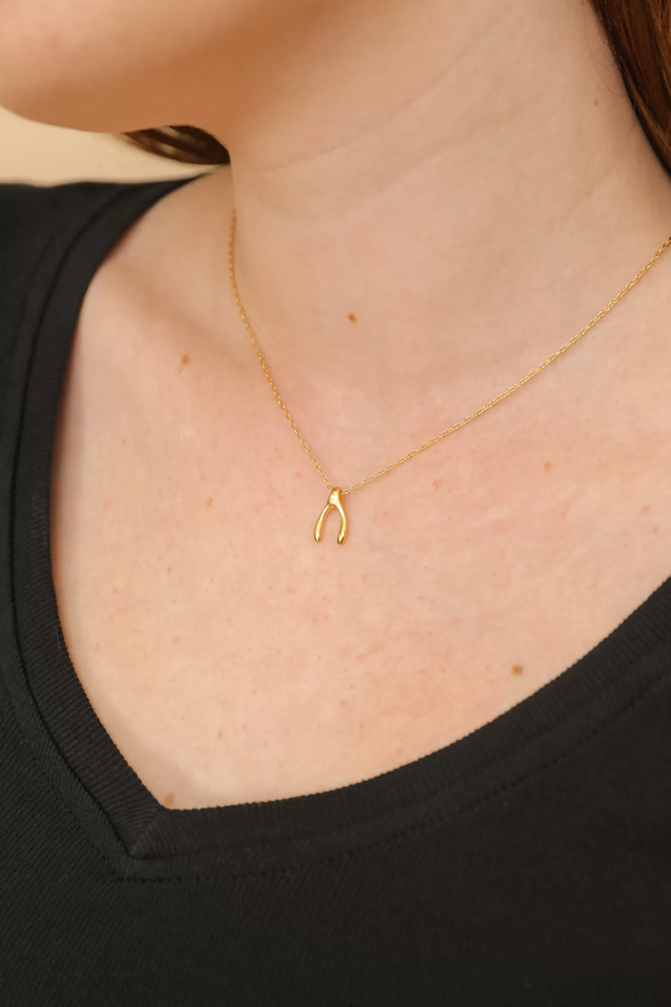 Wishbone Pendant Necklace