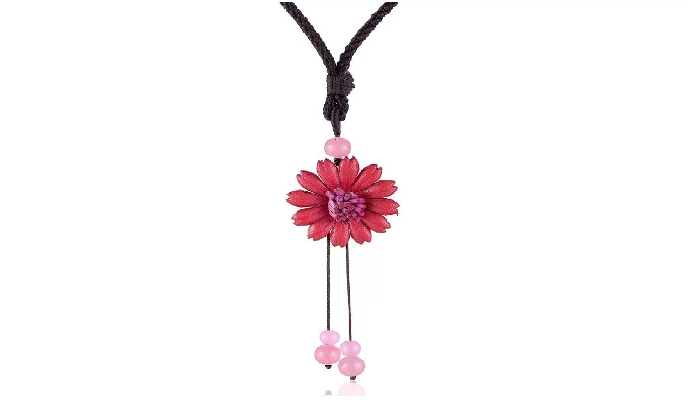 Women Leather Flower Shaped Red Stylish Pendant Necklace